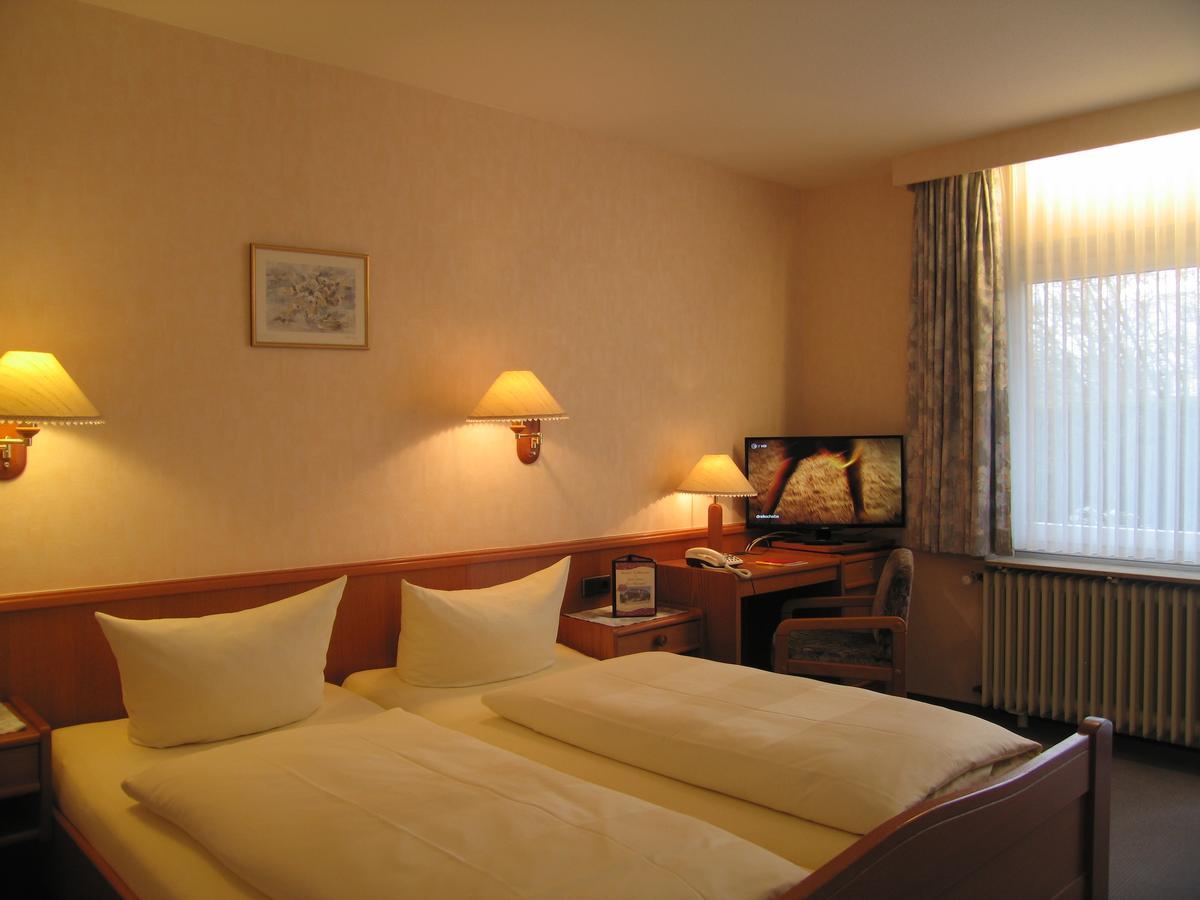 Hotel Zum Rosenteich باد سفيشنآن المظهر الخارجي الصورة