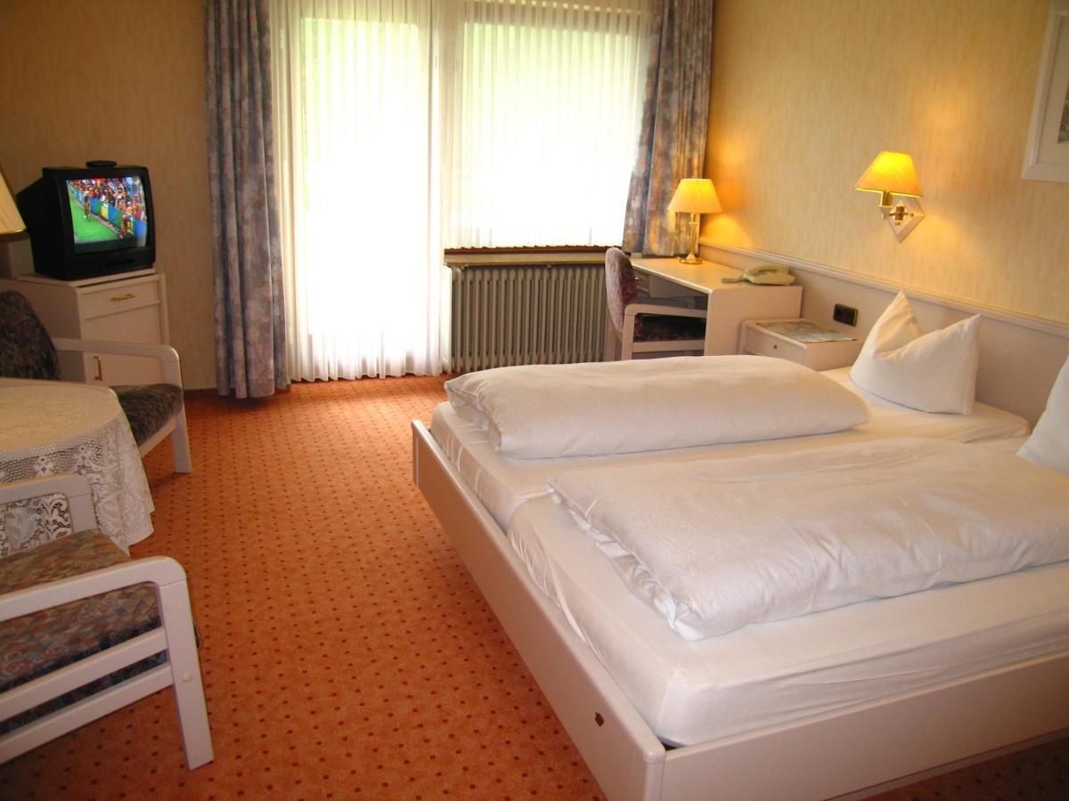 Hotel Zum Rosenteich باد سفيشنآن المظهر الخارجي الصورة