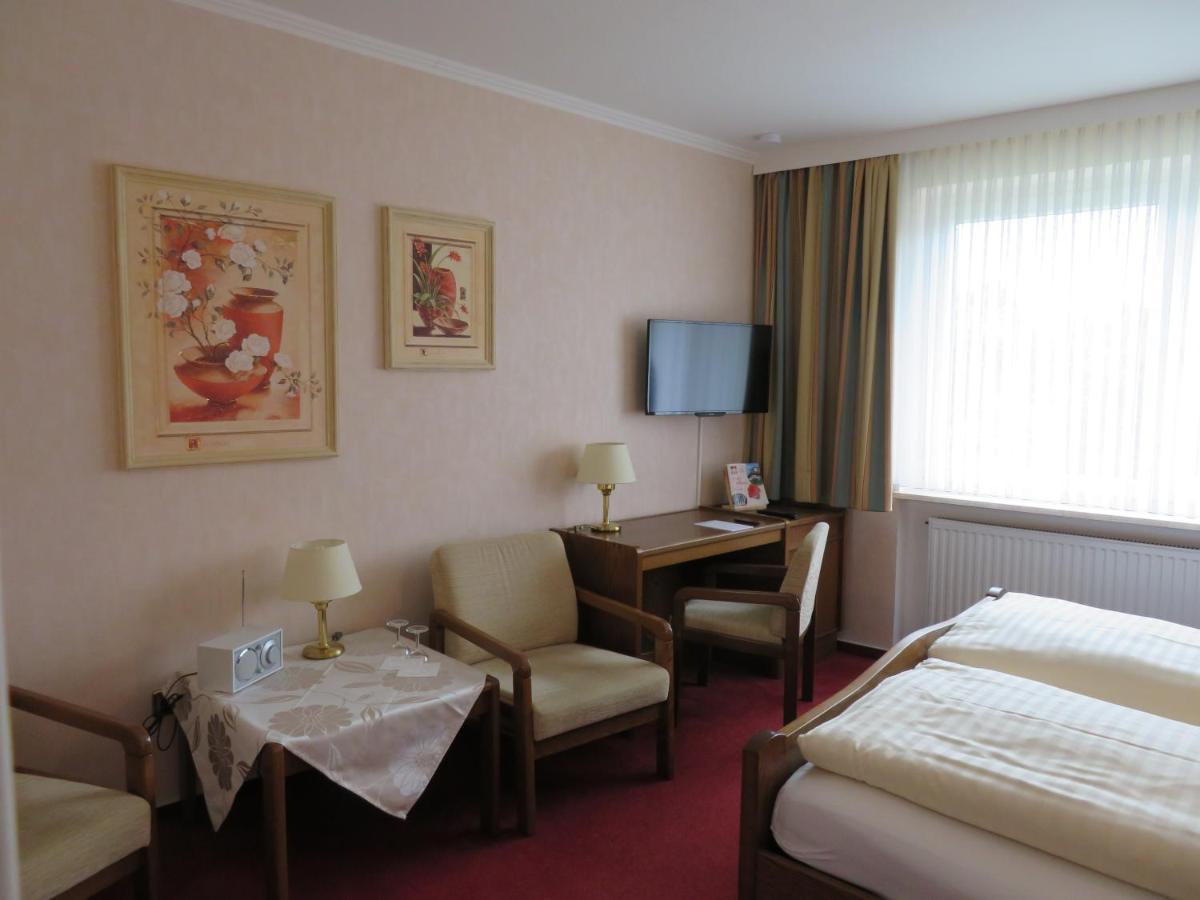 Hotel Zum Rosenteich باد سفيشنآن المظهر الخارجي الصورة